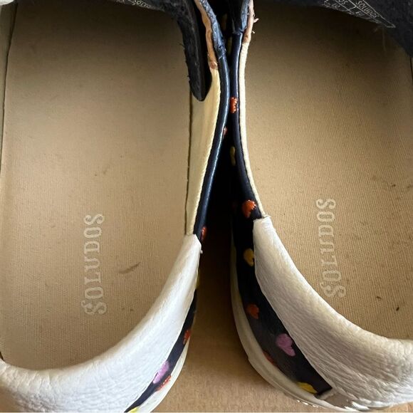 Soludos Queen Of Hearts Genuine Leather Embroidered Ibiza Sneakers, Blue Size 10 - Picture 10 of 15